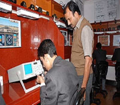 Bharat Institute of Aeronautics Patna Electric Lab photo 1